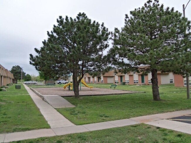 Building Photo - 2502 W Wildwood Ln