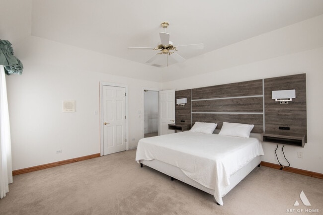 Building Photo - 15141 Arbor Dr