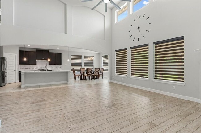 Building Photo - 3010 Tranquility Lake Estates Blvd