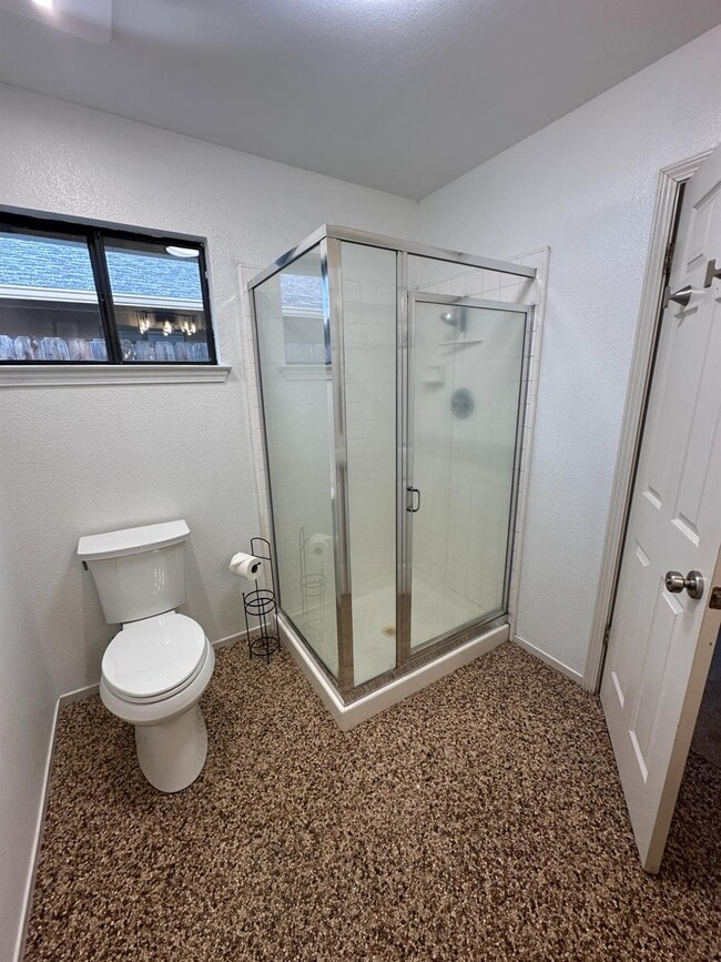 Building Photo - 1130 N Miami Ave