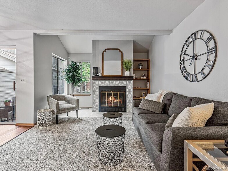 Building Photo - 1018 9th St