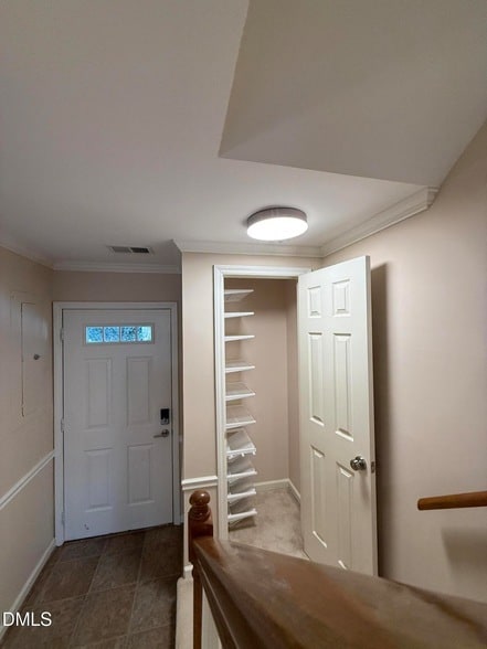 Building Photo - 1456 Barton Pl Dr