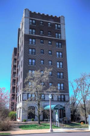 lindell blvd apartments 2bed unit louis st mo ago updated last beds