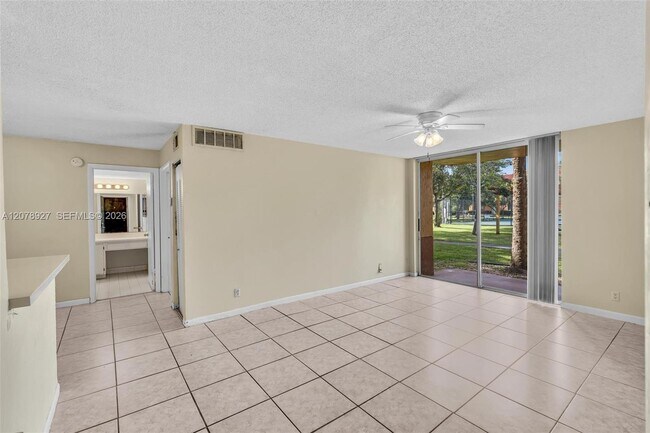 Building Photo - 10765 Cleary Blvd
