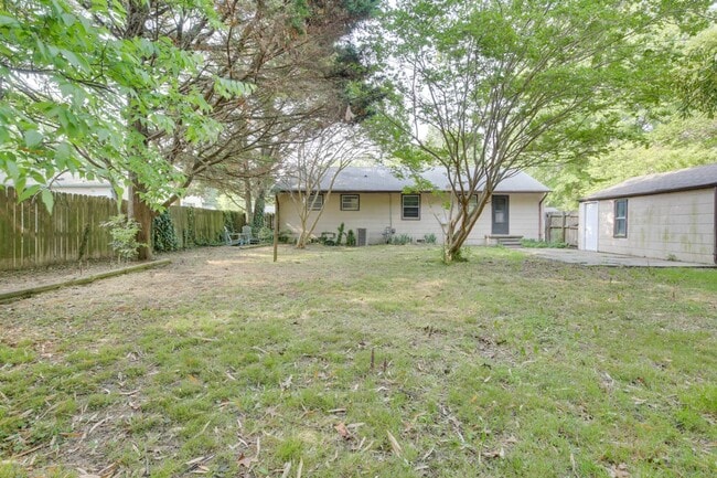 Building Photo - 106 Woodhaven Rd