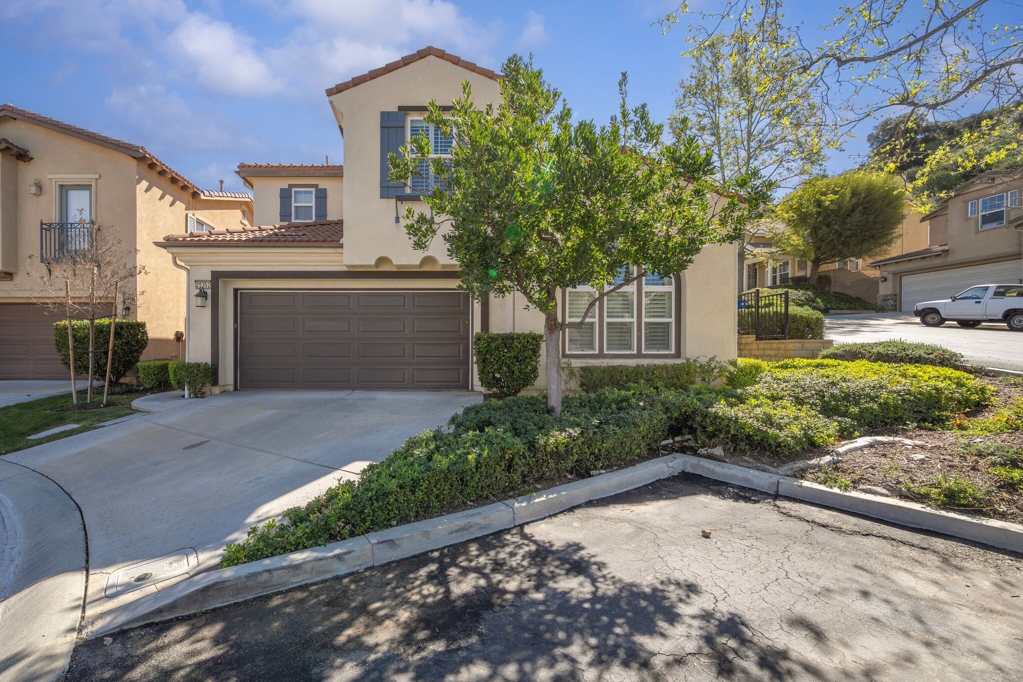 Building Photo - 25352 Avanti Ct