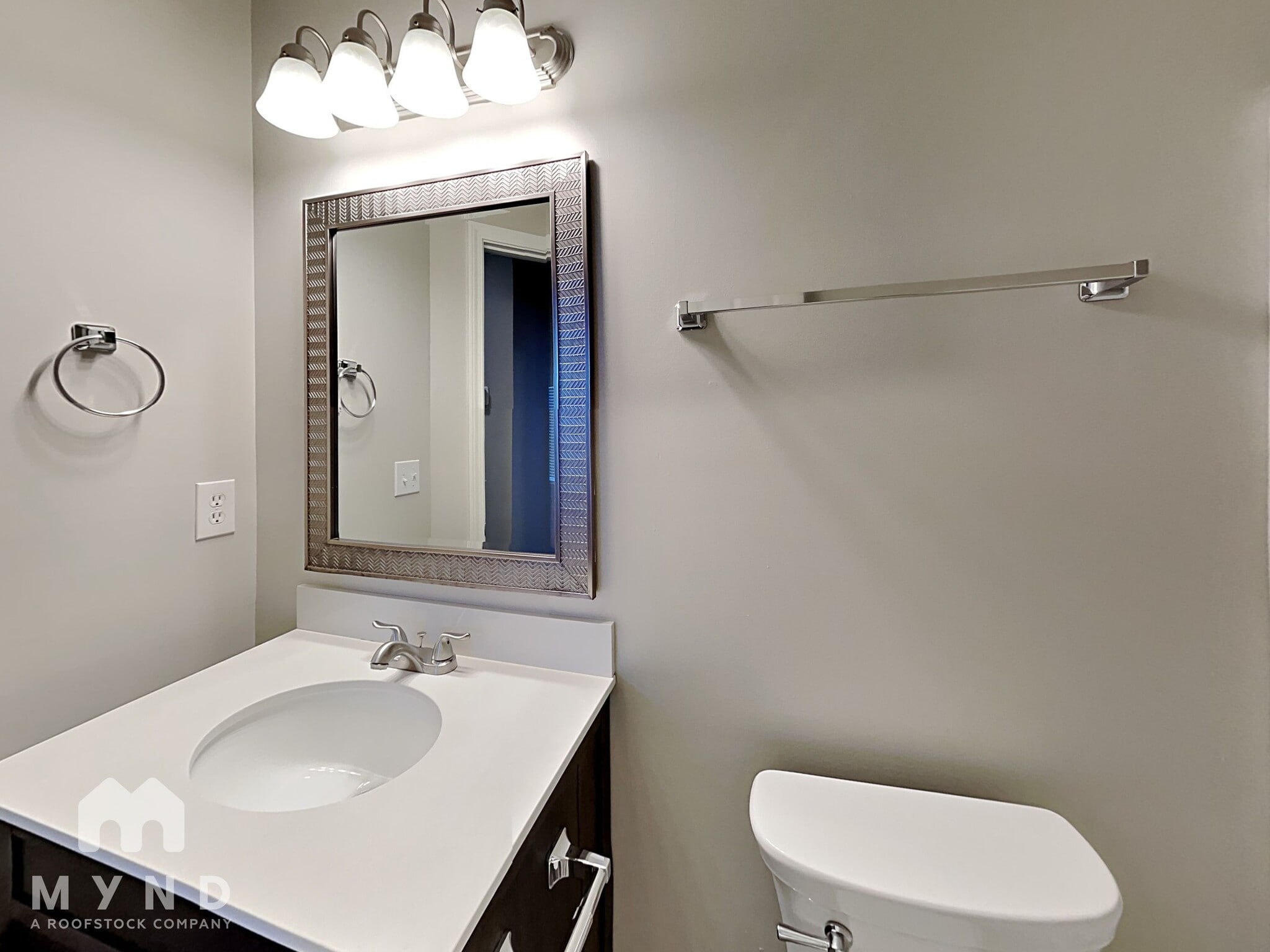 Building Photo - 2401 Pinyon St