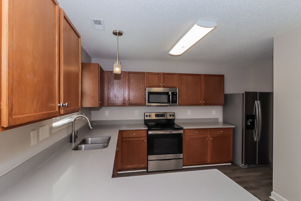 Building Photo - 4108 Brawer Farm Dr