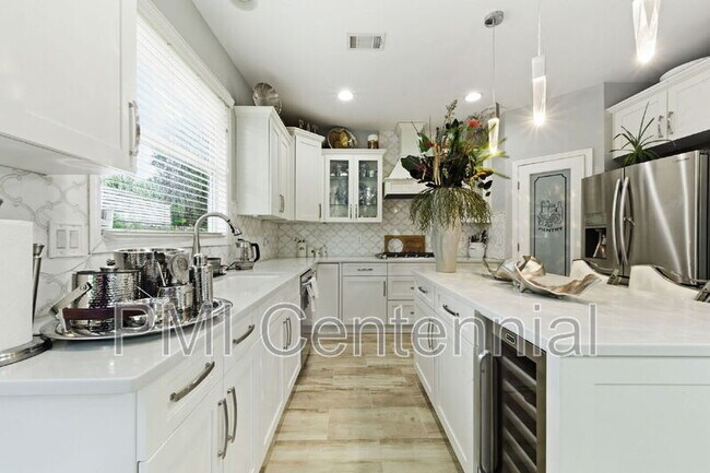 Building Photo - 1816 Jameson Cir NE