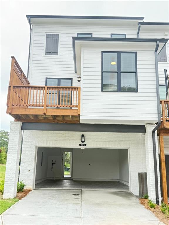 Building Photo - 506 Healy Dr