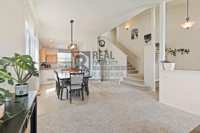 Building Photo - 7235 Andover St