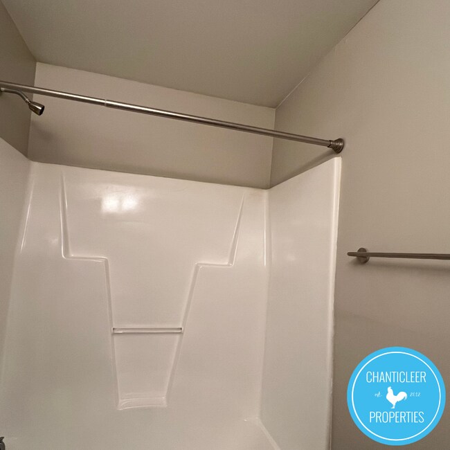 Building Photo - 1041 W Barton St