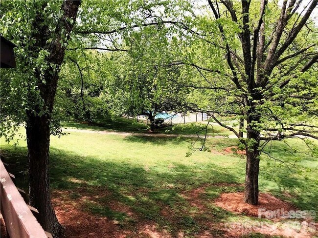 Building Photo - 722 Mallard Head Pl