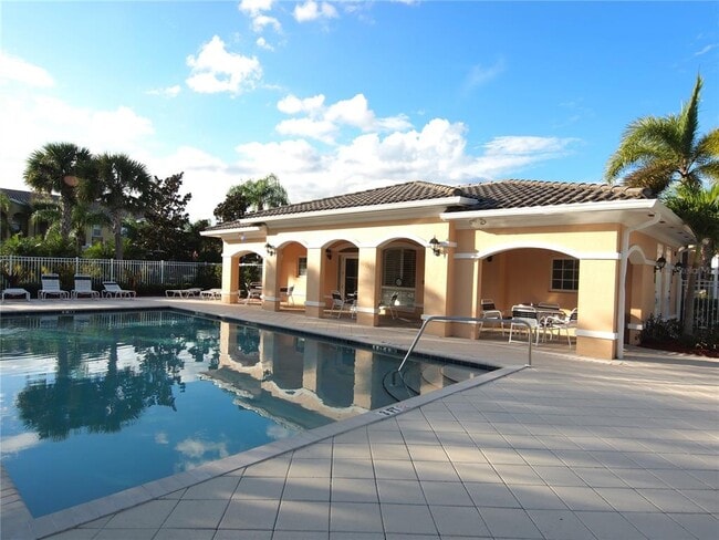 Building Photo - 5973 Giardino Ln