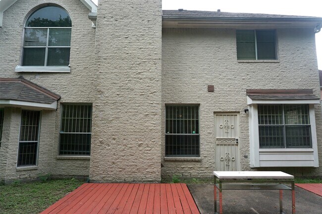 Building Photo - 6628 Sharpstown Green Cir