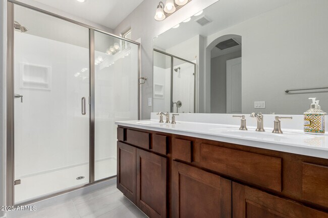 Building Photo - 24080 N 162nd Ln