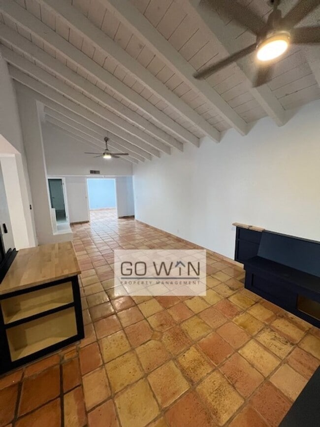 Building Photo - 4 Bed/ 2 Bath - House Tempe