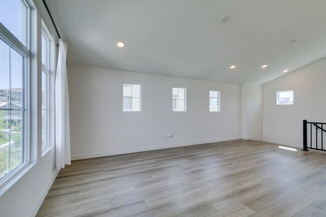 Building Photo - COMING SOON - Ready no later than Mid-June