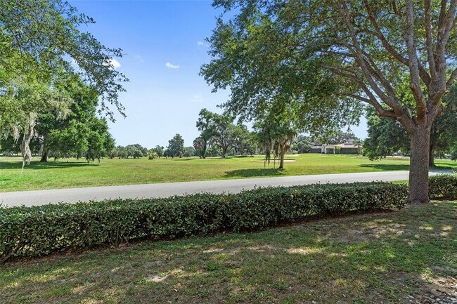 Building Photo - 4450 E Windmill Dr