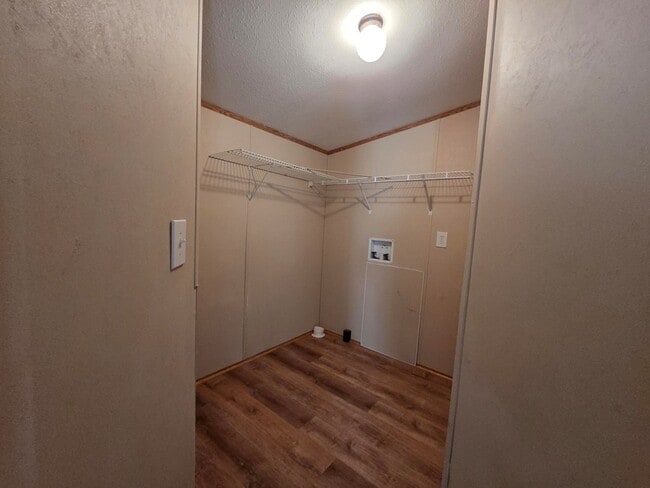 Building Photo - 169 Fort Worth St