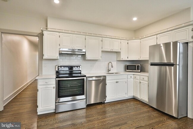 Building Photo - 316 Huntingdon Pike