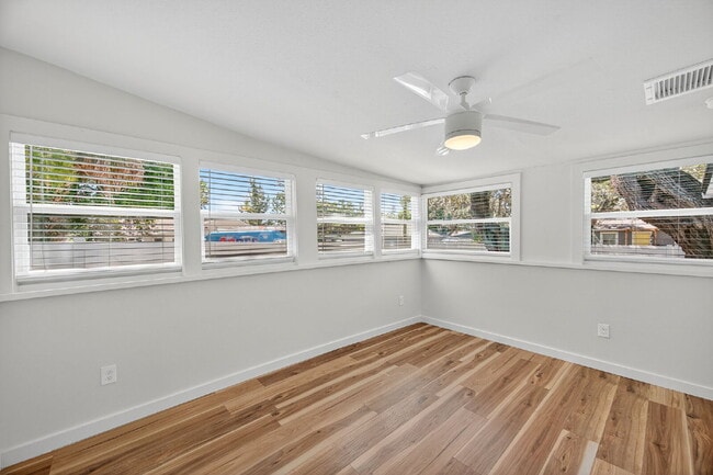 Building Photo - Fully Renovated 3 bedroom St. Pete Home | ...