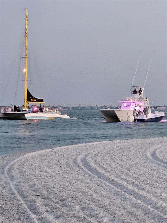 Building Photo - 865 S Gulfview Blvd