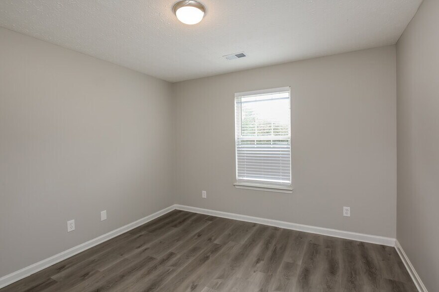 Building Photo - 267 Rockingham Dr