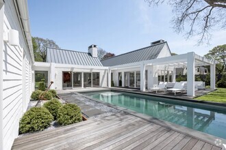 Building Photo - 492 Abrahams Path