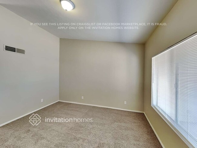 Building Photo - 2201 S Orange