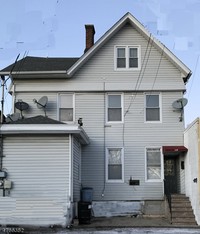 Building Photo - 119 Watchung Ave