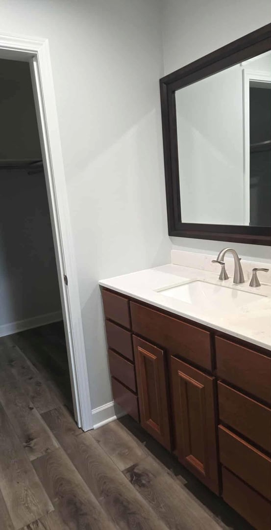 Building Photo - 5001 Carriage Way Dr