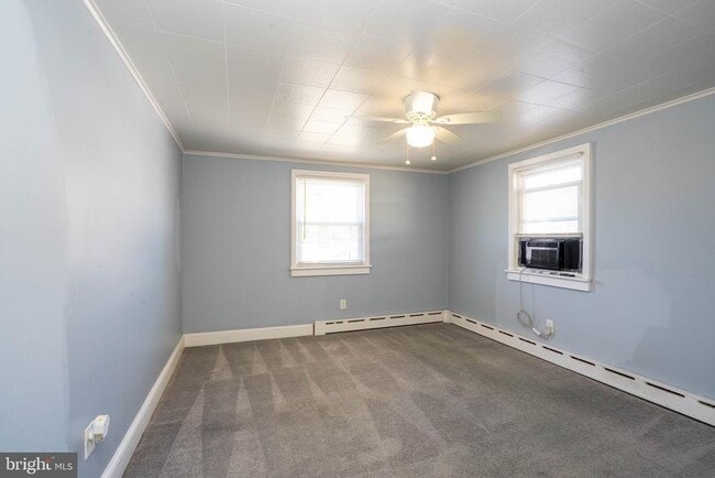 Building Photo - 135 Keswick Ave