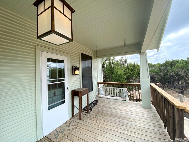 Building Photo - 489 Deer Creek W