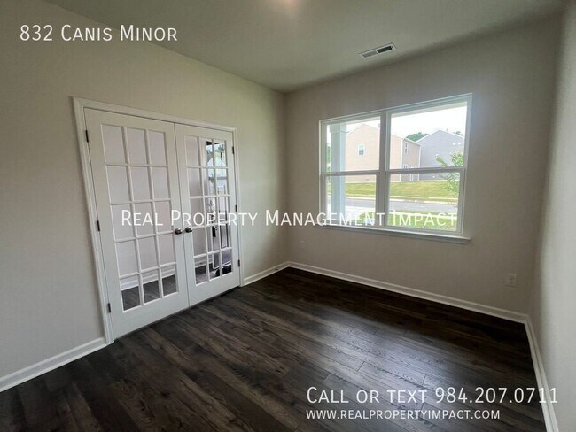 Building Photo - 832 Canis Minor Rd
