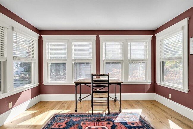 Building Photo - 35 Norris St