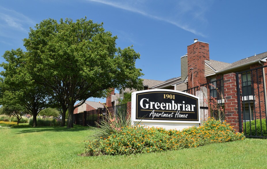 Greenbriar Apartments