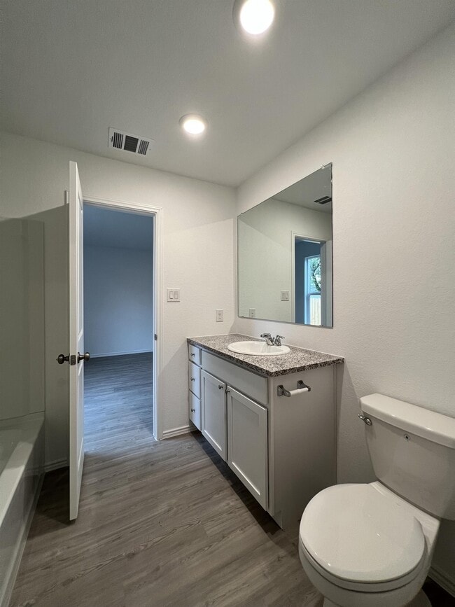 Building Photo - 14814 Dillard Ml