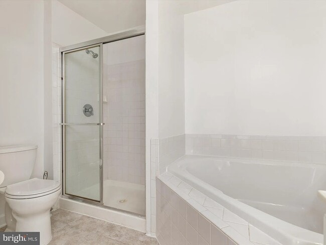 Building Photo - 8105 Rainwater Cir