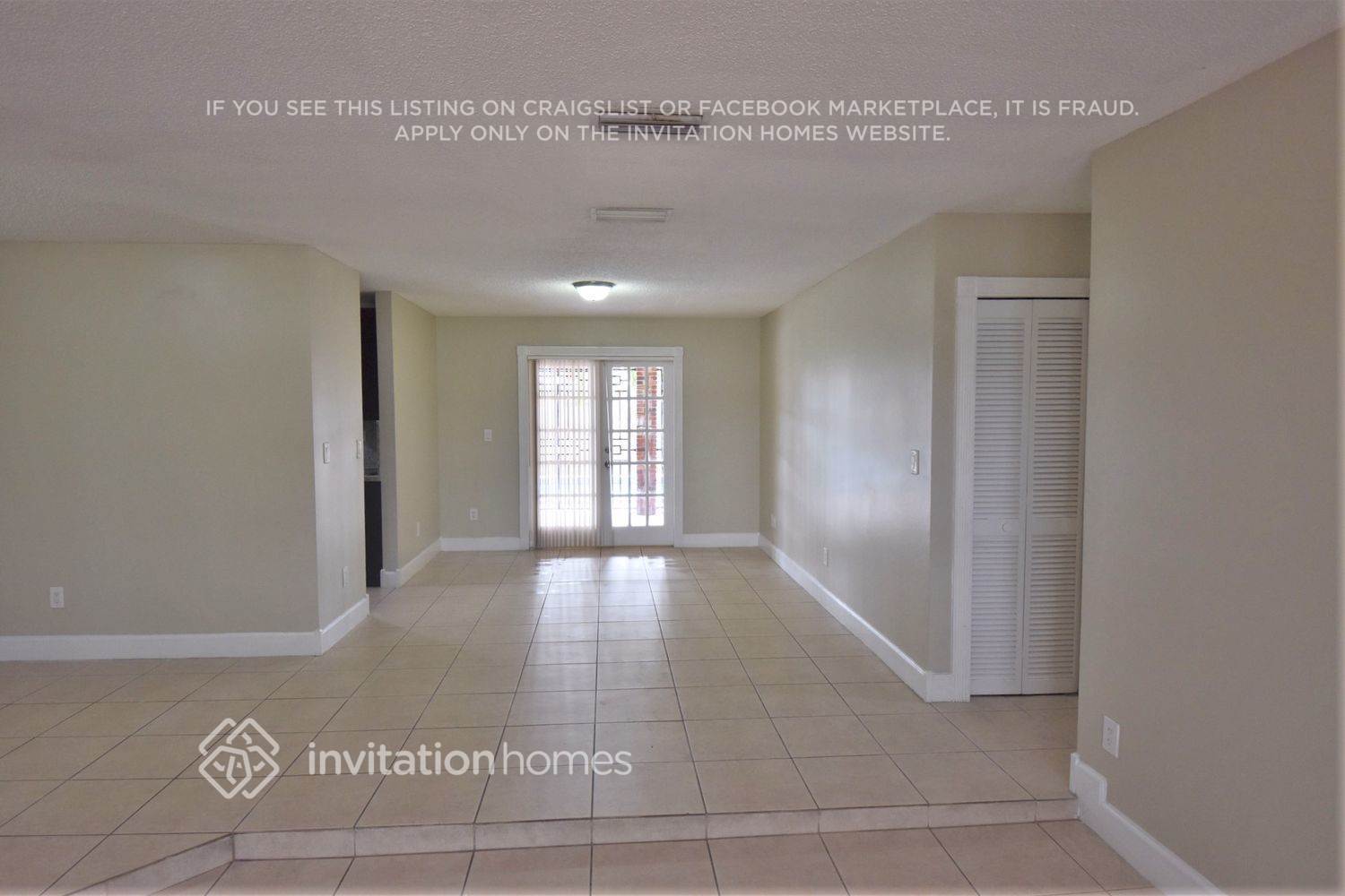 Building Photo - 1411 SW 139th Ave
