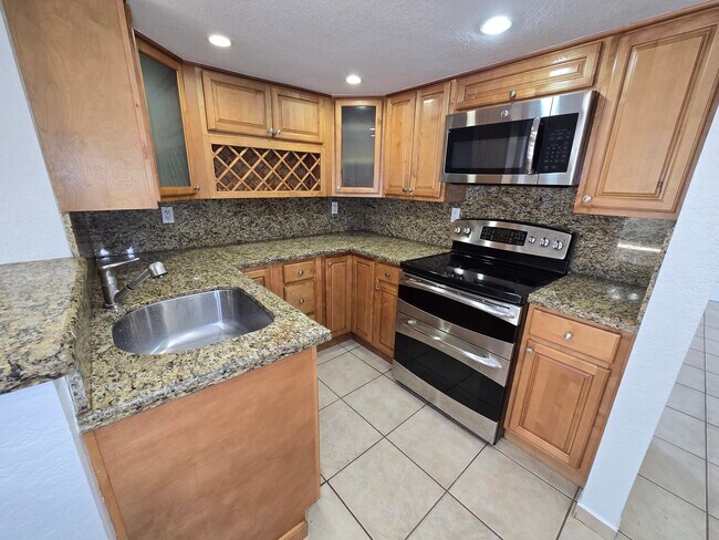 Building Photo - 2270 W 54th Pl