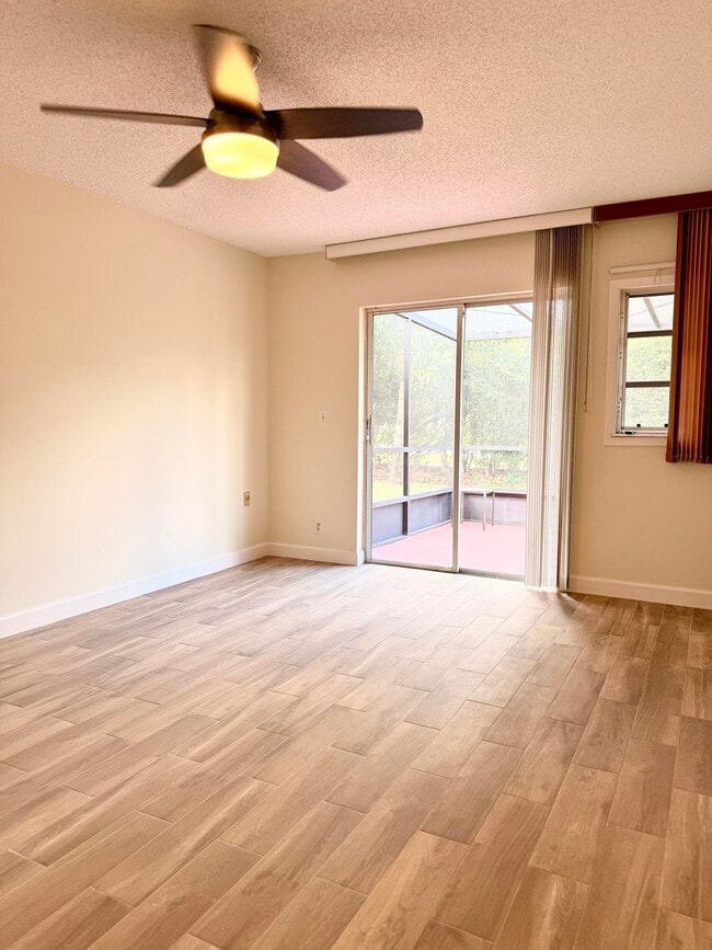 Building Photo - 14349 Campanelli Dr