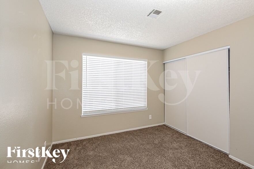 Building Photo - 1473 Owyhee Ct