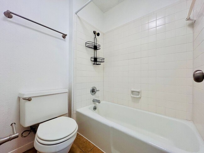 Building Photo - 8325 Fathom Cir