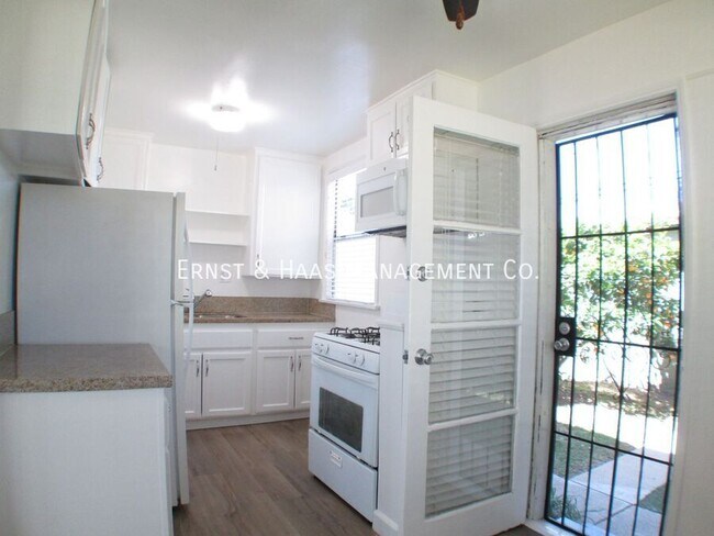 Building Photo - 4531 N Banner Dr