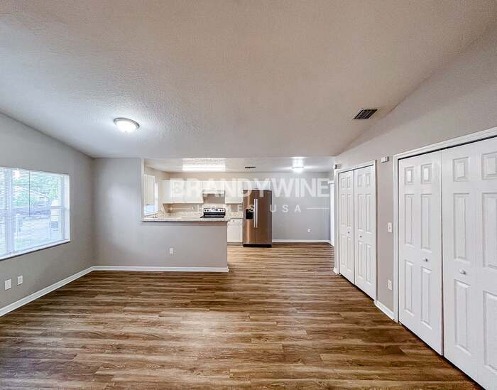 Building Photo - 3912 E Powhatan Ave