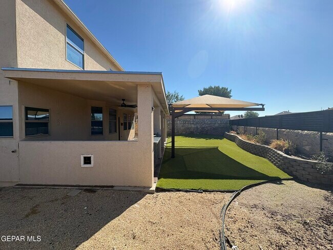 Building Photo - 12220 Branell Ln