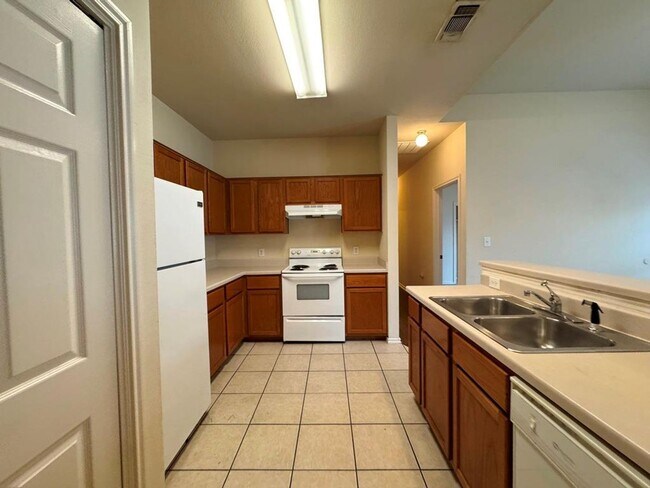 Building Photo - 1717 Constantino Cir