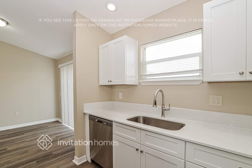 Building Photo - 639 Mercado Ct