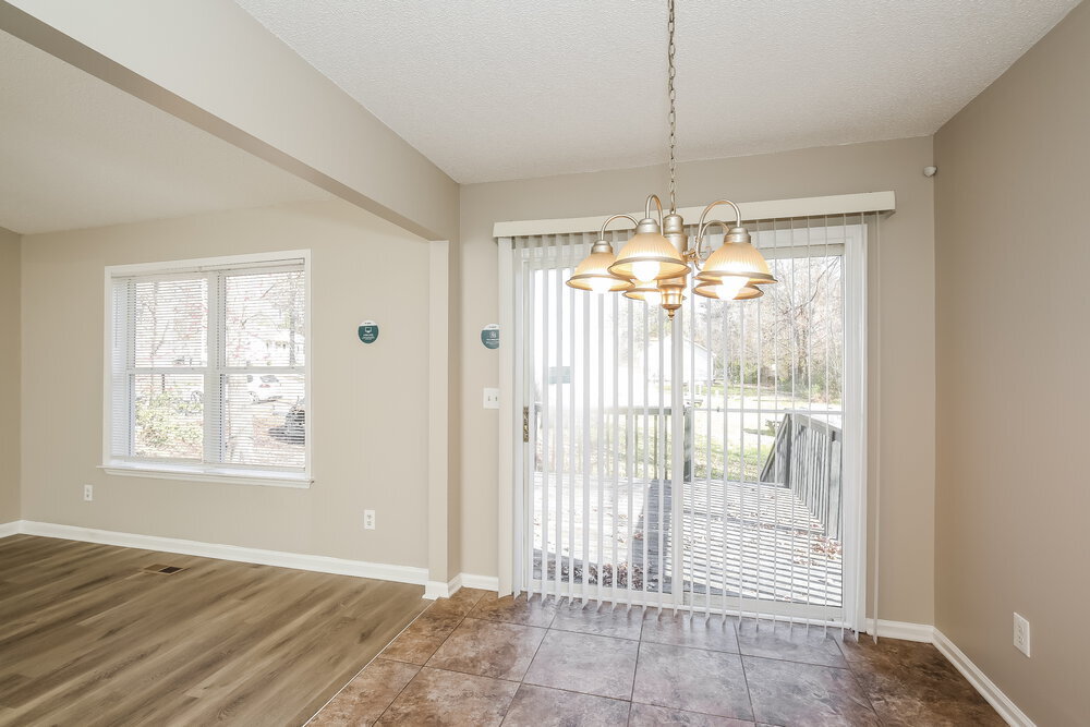 Building Photo - 301 Oferrell St